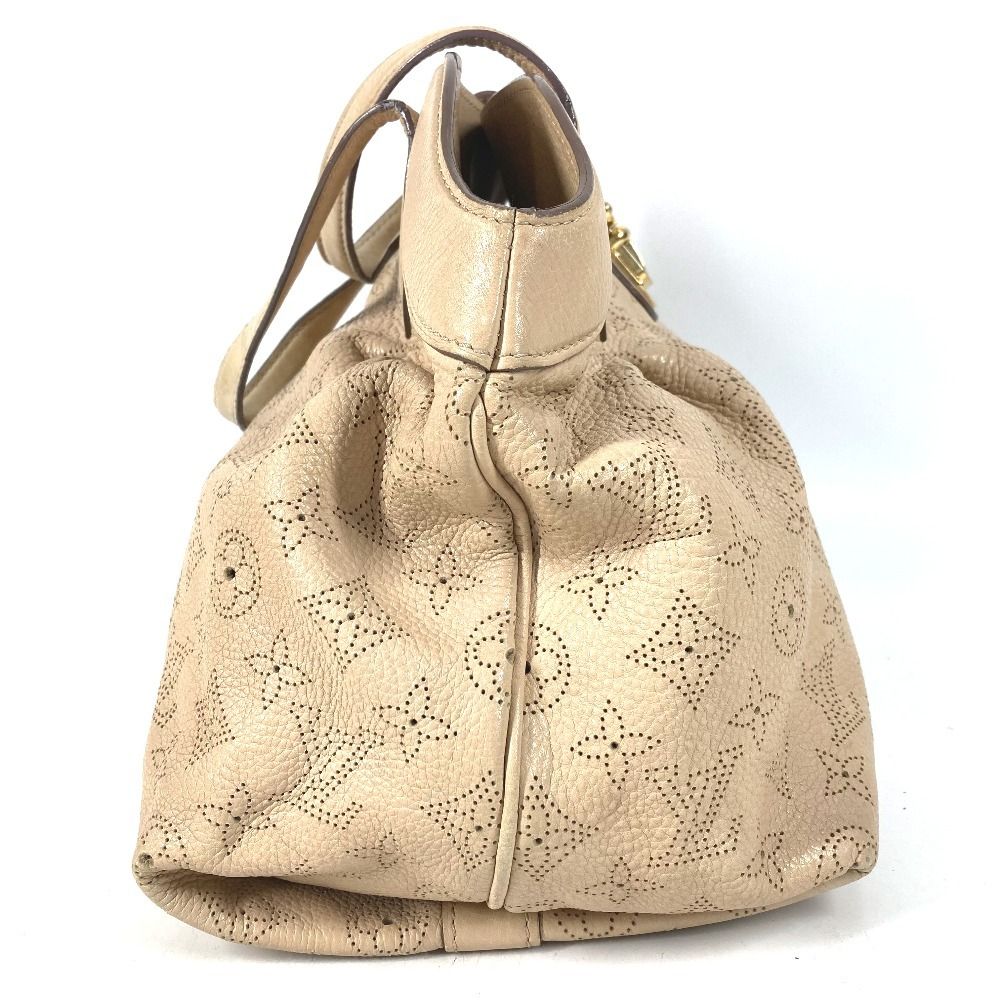 Louis Vuitton Handbag Seal PM Monogram Mahina Leather Beige — view 4