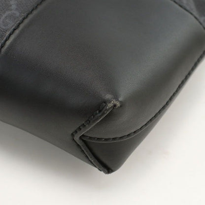 Gucci GG Supreme Crossbody Shoulder Bag Leather — view 4