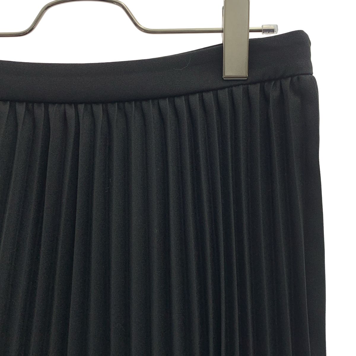 Balenciaga Pleated Skirt 38 Black — view 2