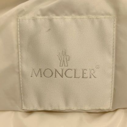 Moncler Akishima Giubbotto Down Jacket 0 White — view 6