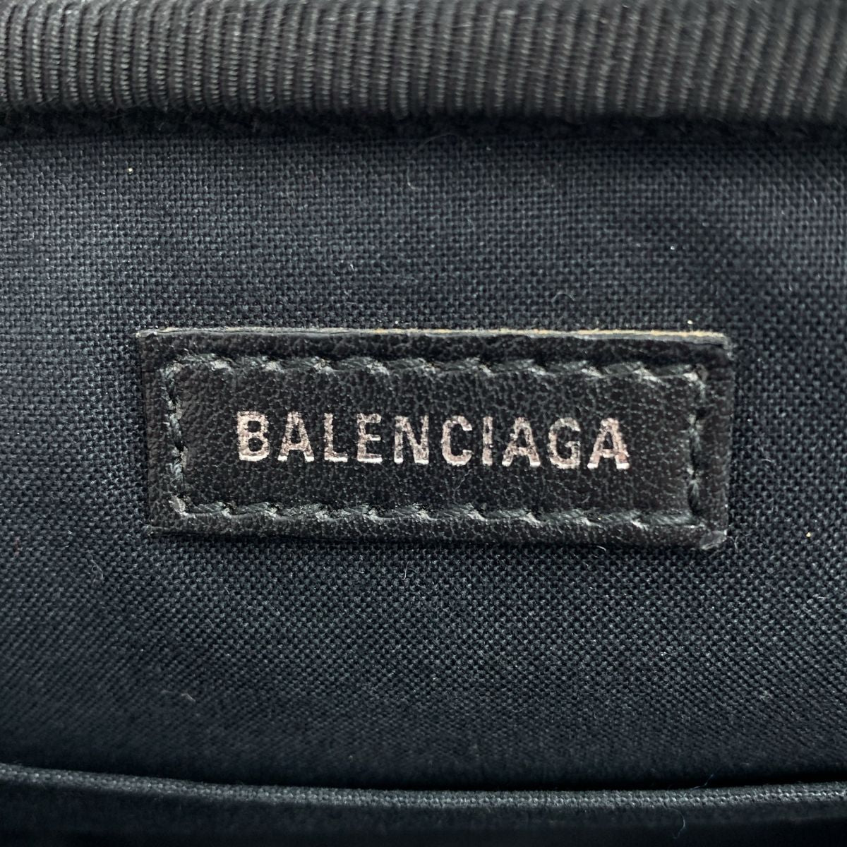 Balenciaga Everyday Logo Leather Cross Black Crossbody — view 6