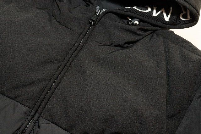 Moncler Montclar Giubbotto Black 4 Down Jacket Logo Hoodie — view 3