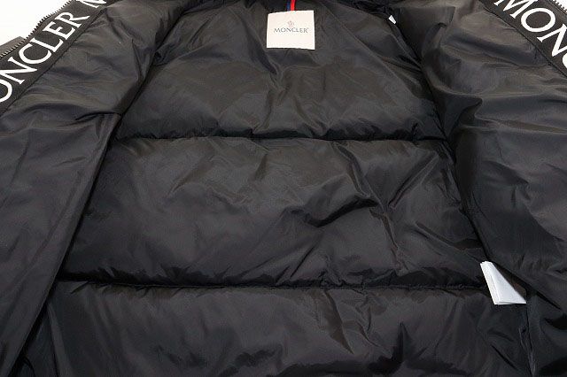 Moncler Montclar Giubbotto Black 4 Down Jacket Logo Hoodie — view 8