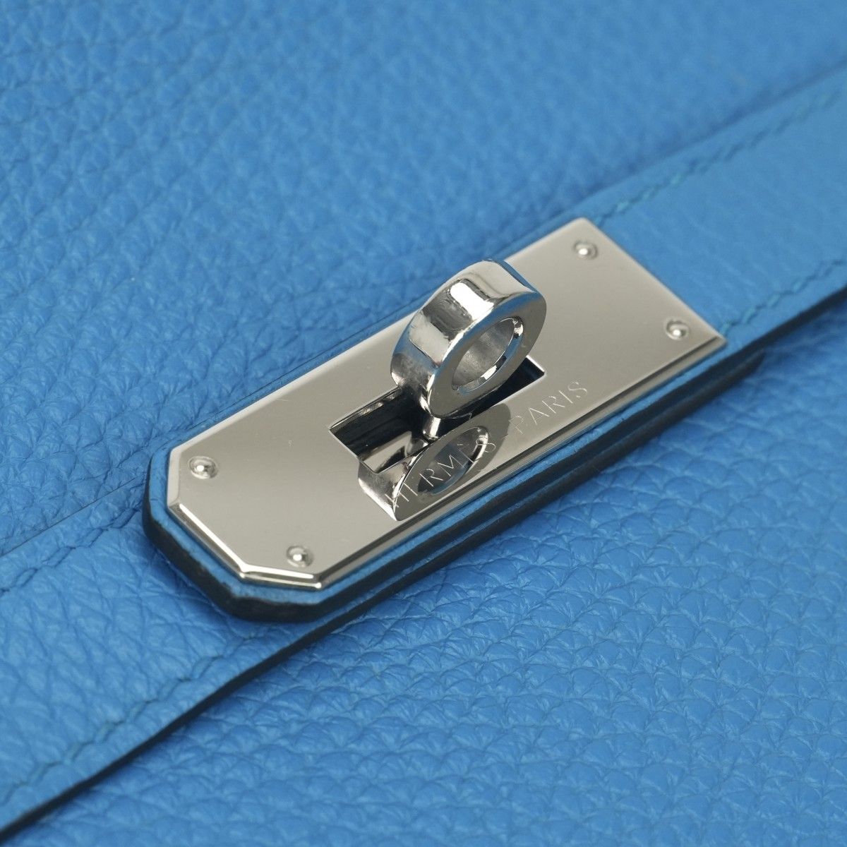 Hermes Gipsiere 28 Shoulder Bag Taurillon Clemence Blue Zanzibar Bluezanzibar — view 8