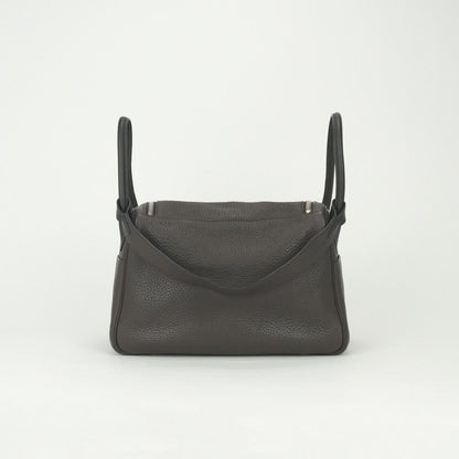 Hermes Lindy 30 Tote Shoulder Bag Taurillon Clemence Havane Chocolate Brown — view 3