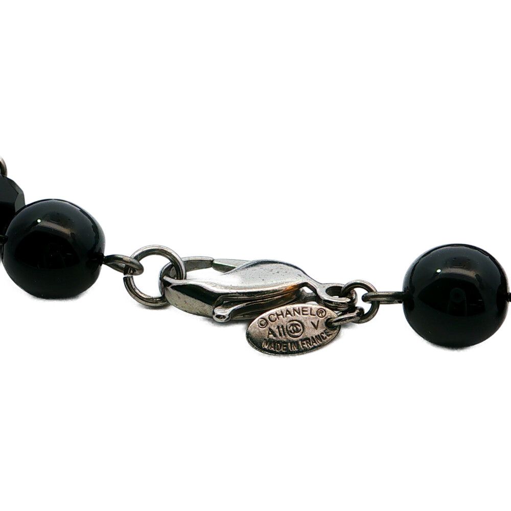 Chanel Costume Pearl CC Logo Long Necklace Pendant Alloy Black — view 4