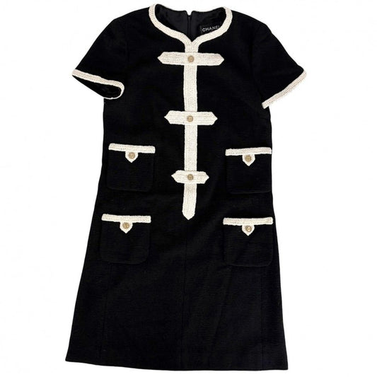 Chanel Dress Bicolor Short Sleeve CC Logo Vintage 38 Black Ivory Wool Nylon