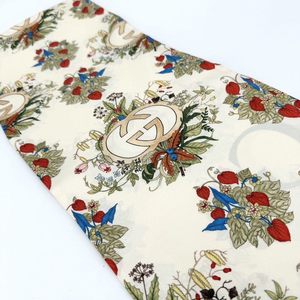 Gucci Shawl Anniversary Floral Pattern Large Scarf Flower Silk Beige Red — view 6