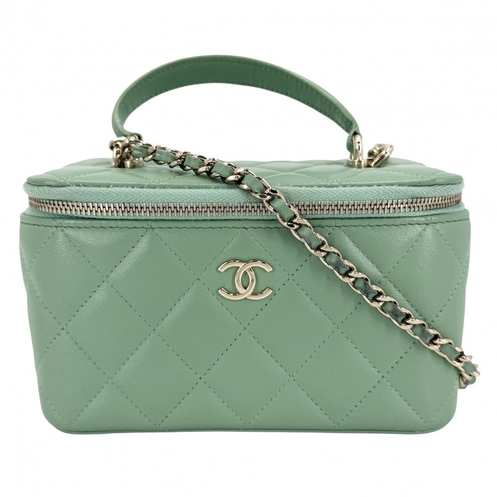 Chanel 2-Way Quilted Vanity Chain Shoulder Bag Mini Pochette Crossbody CC Logo