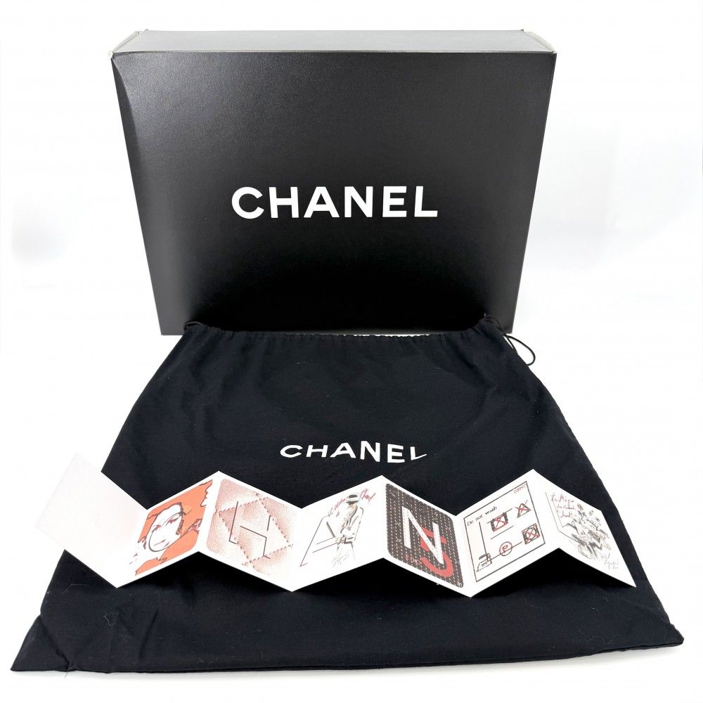 Chanel Handbag Quilted Medallion Tote CC Logo Shoulder Caviar Leather Black — view 9