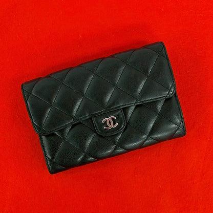 Chanel Quilted CC Logo Lambskin Leather Bifold Wallet Black