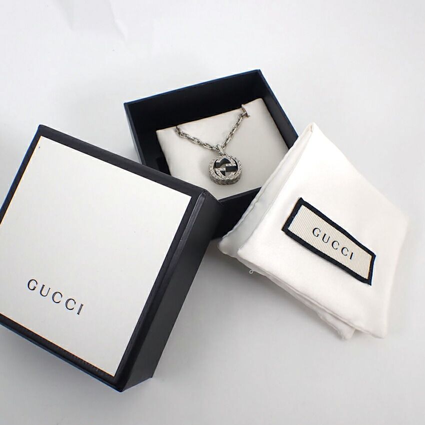 Gucci Interlocking Pendant Necklace — view 8