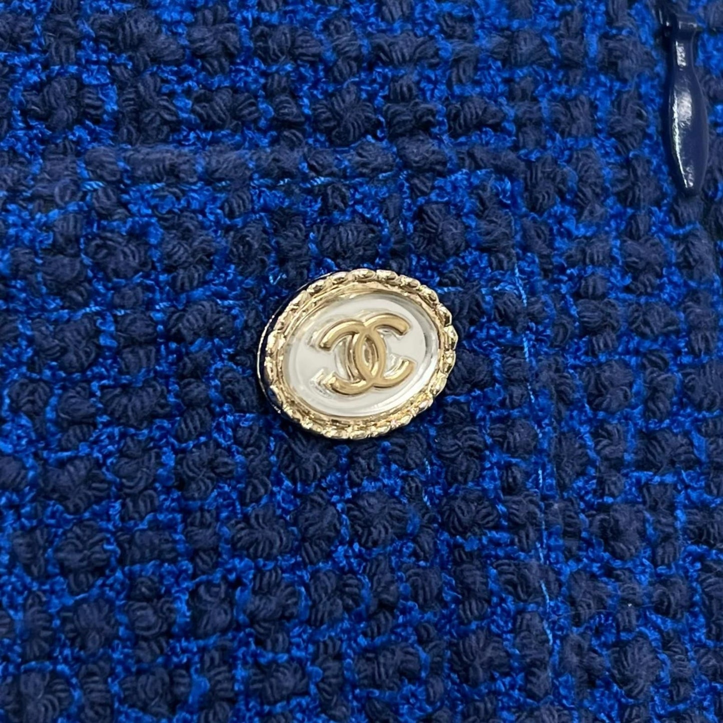 Chanel Lining Silk 100% CC Logo Tweed Pants Cropped Blue 34 — view 5