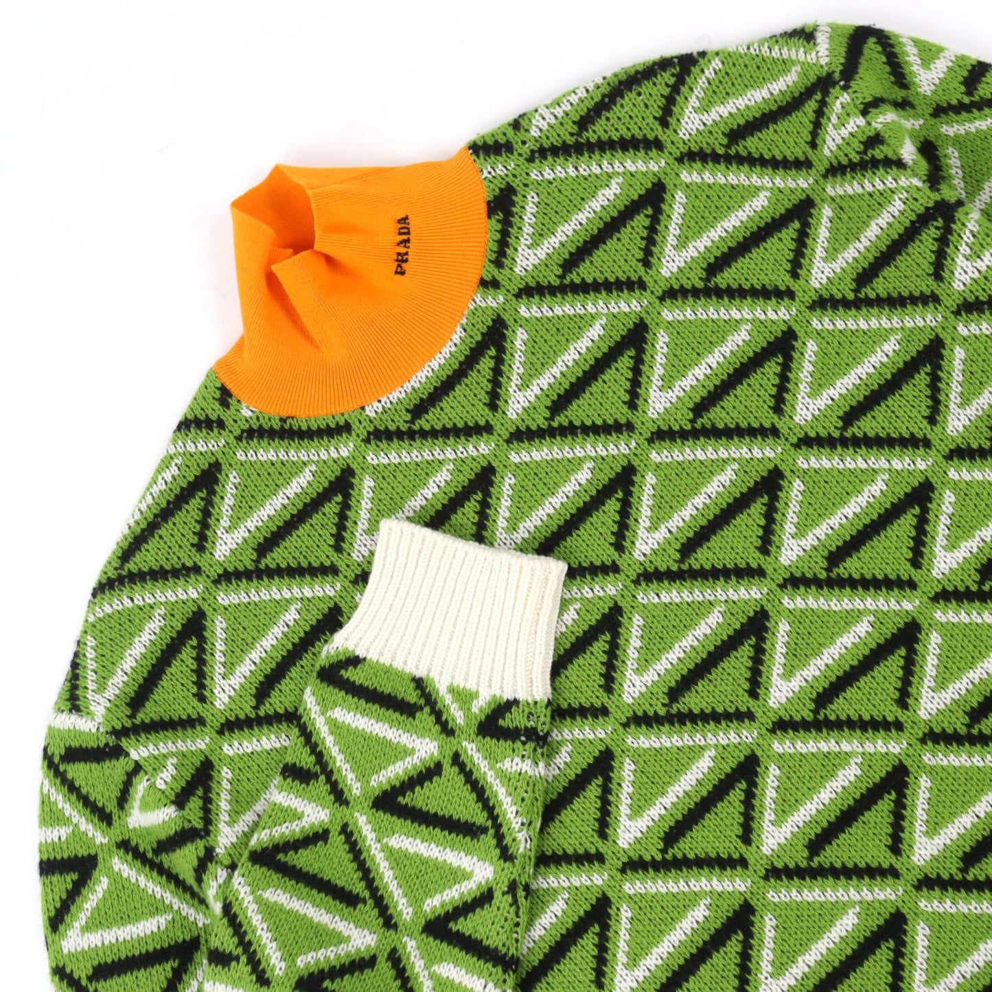 Prada Virgin Wool Cashmere 29% Logo Embroidery High Neck Knit Sweater Green — view 2