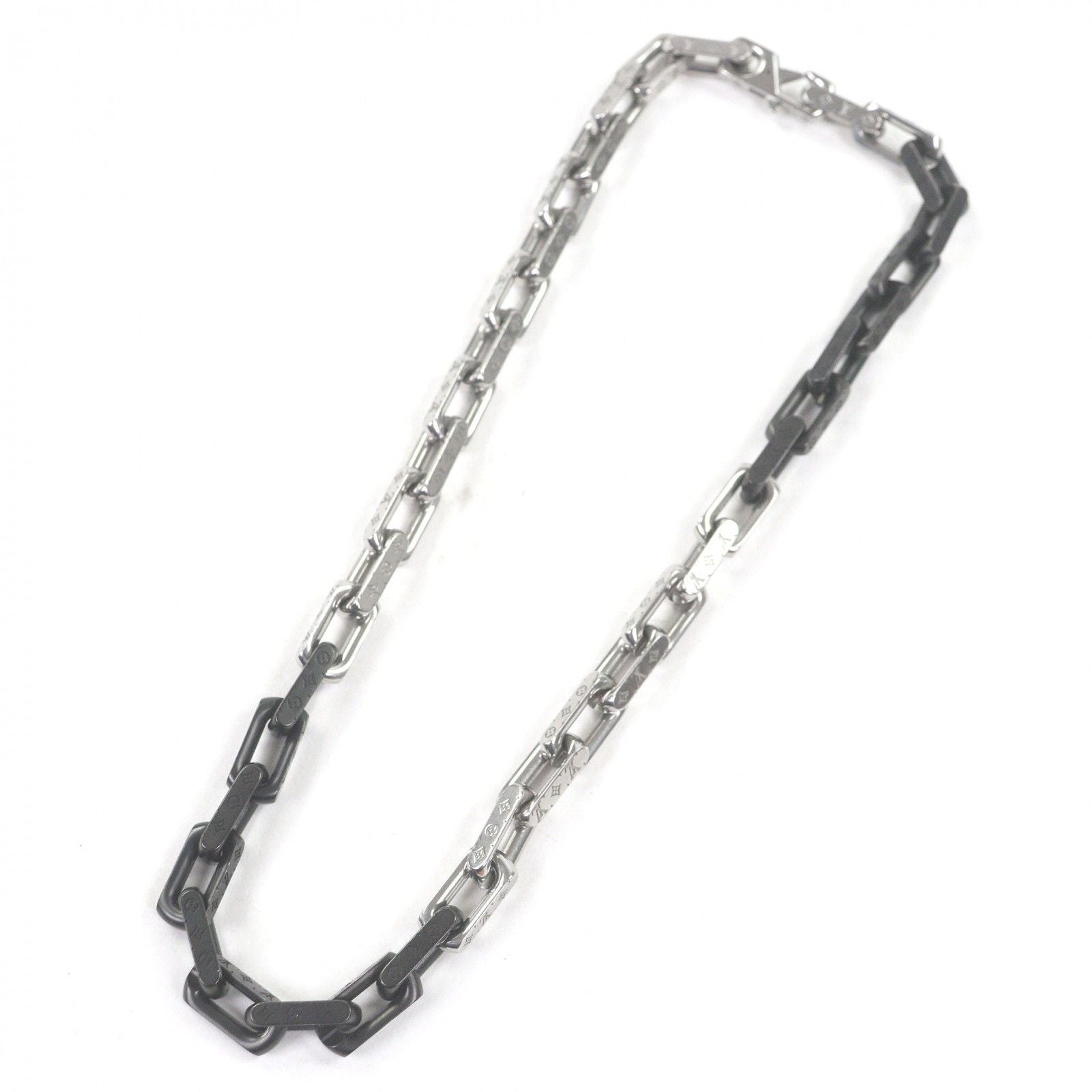 Louis Vuitton 2022 155100 Necklace — view 4