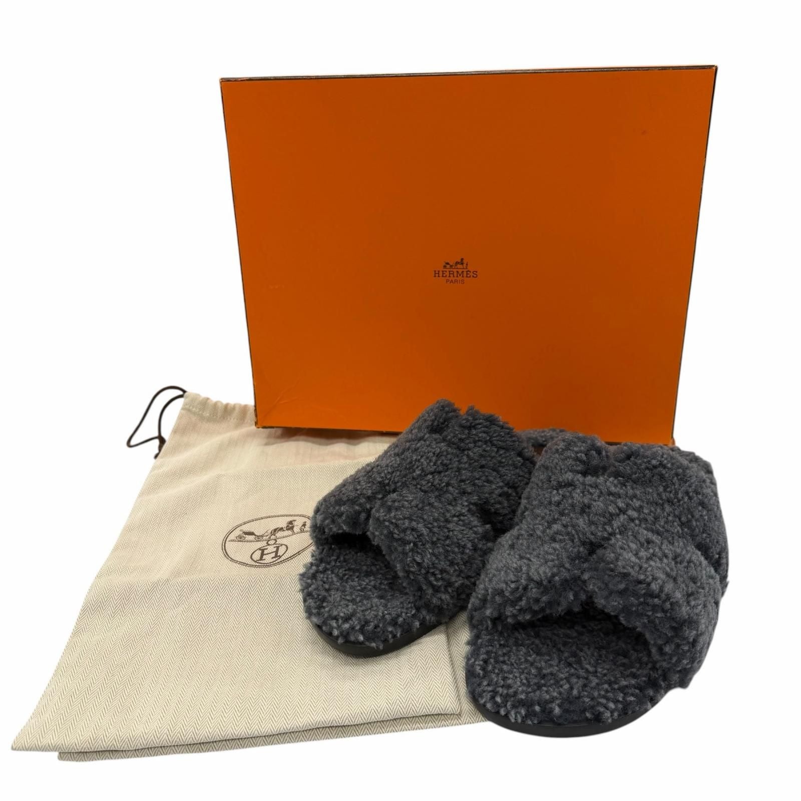 Hermes Izmir Shearling Leather Logo Boa Slide Sandals Gray — view 2