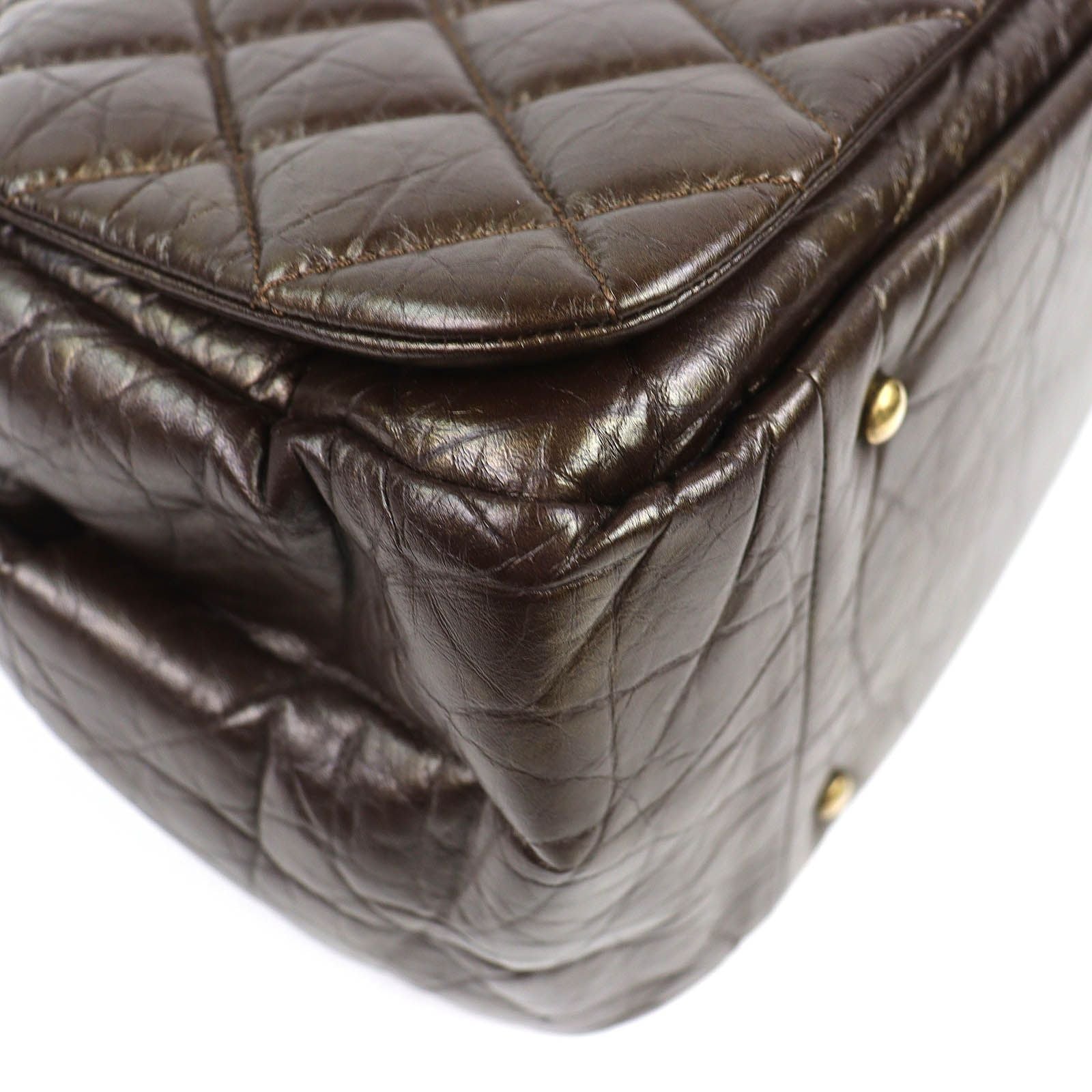 Chanel Paris Bombay CC Logo Quilted Aged Calfskin Chain Shoulder Bag Brown — view 7