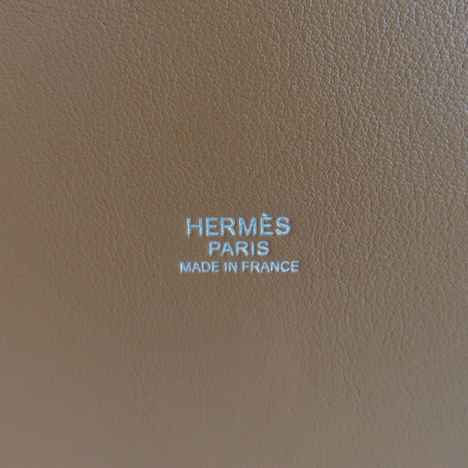 Hermes Garden Picnic Party PM Swift Natural Gold Handbag — view 9