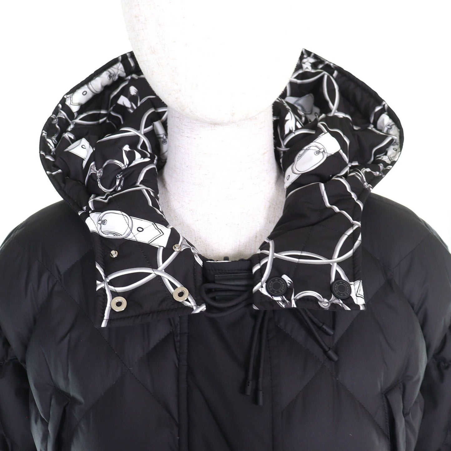 Hermes la Promenade du Matin Morning Walk Reversible Down Jacket Coat Black — view 7