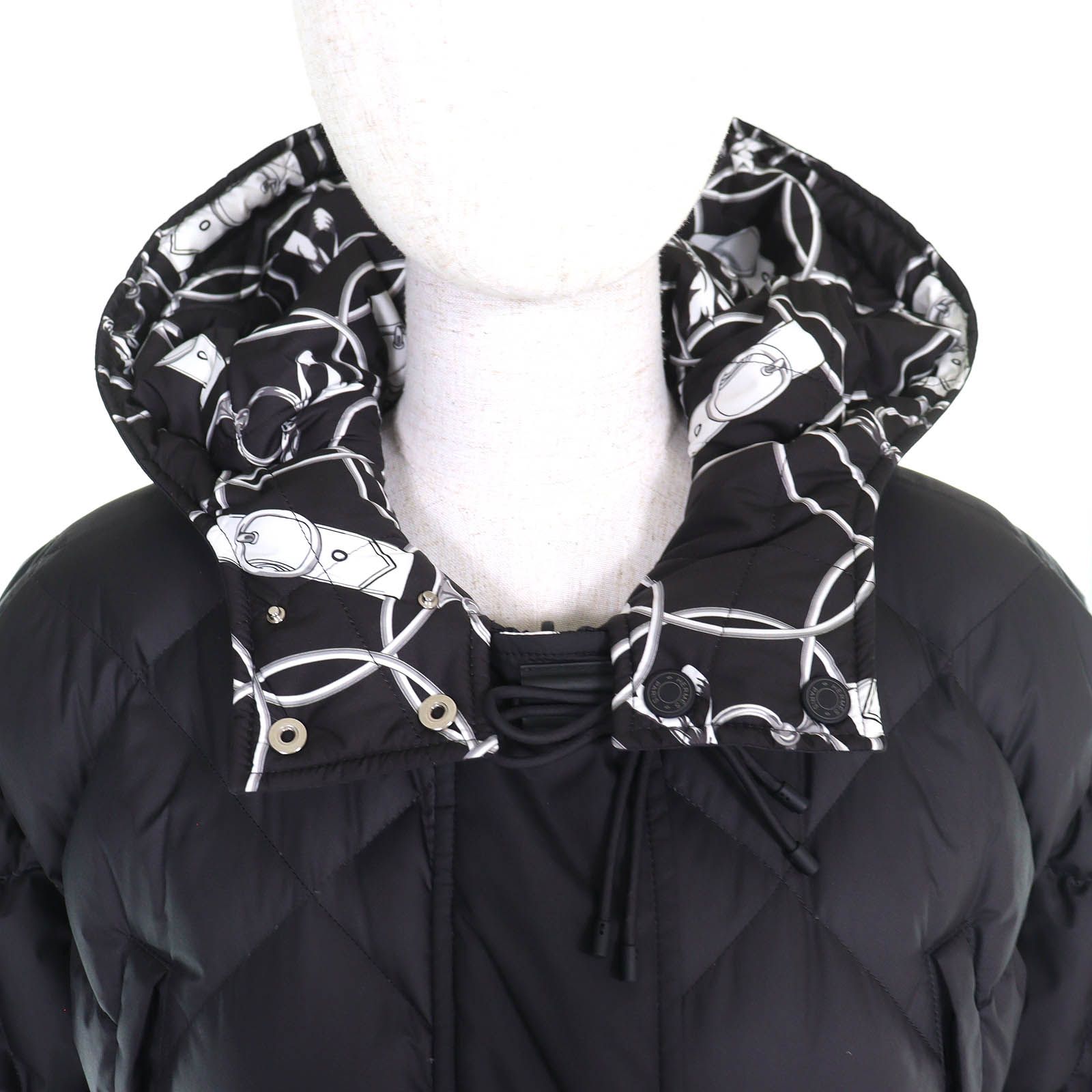 Hermes la Promenade du Matin Morning Walk Reversible Down Jacket Coat Black — view 7