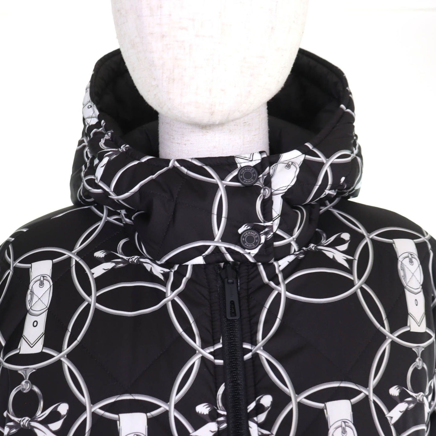 Hermes la Promenade du Matin Morning Walk Reversible Down Jacket Coat Black — view 8