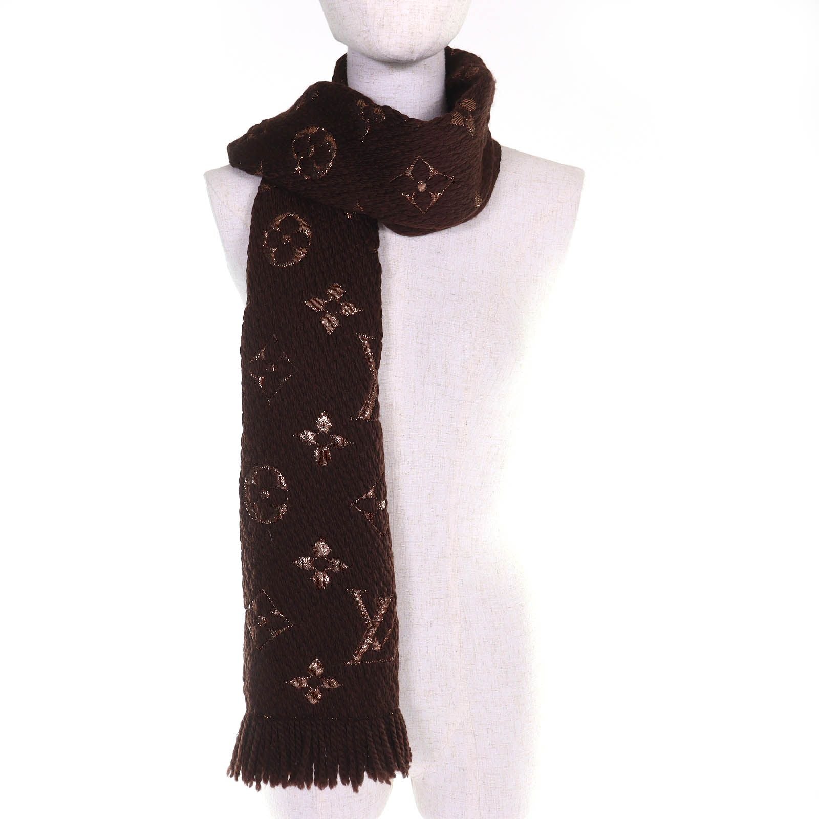 Louis Vuitton Echarpe Logo Mania Shine Wool Silk Scarf Brown — view 3
