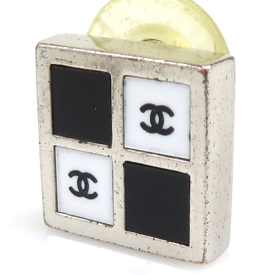 Chanel Earrings Silver — view 8