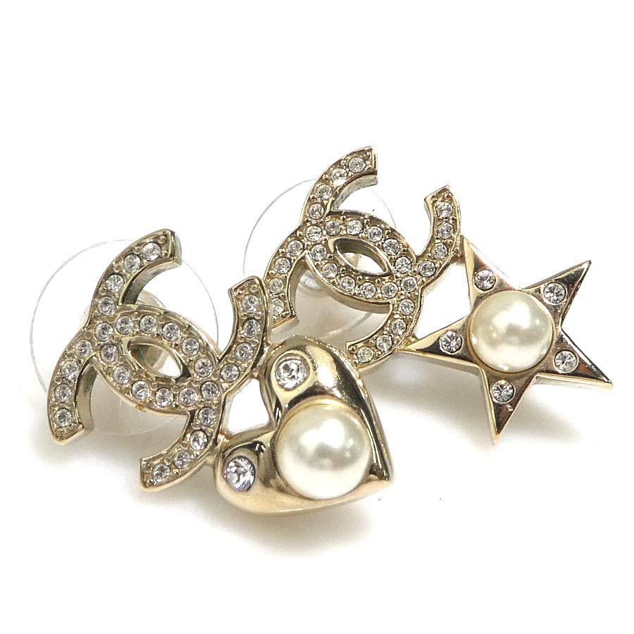 Chanel Earrings Gold — view 2