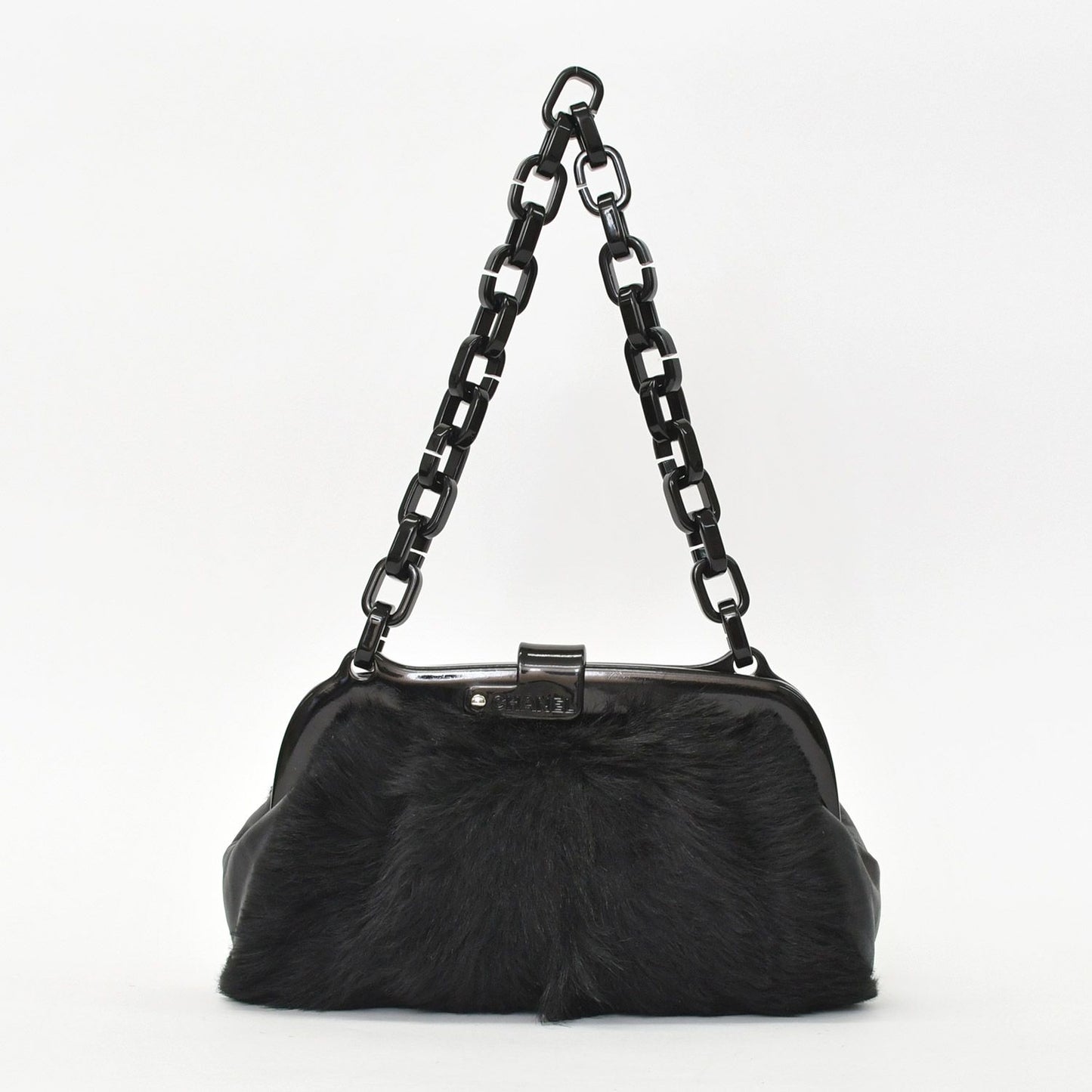 Chanel Plastic Chain Bag CC Logo Goat Fur Leather Black — view 4