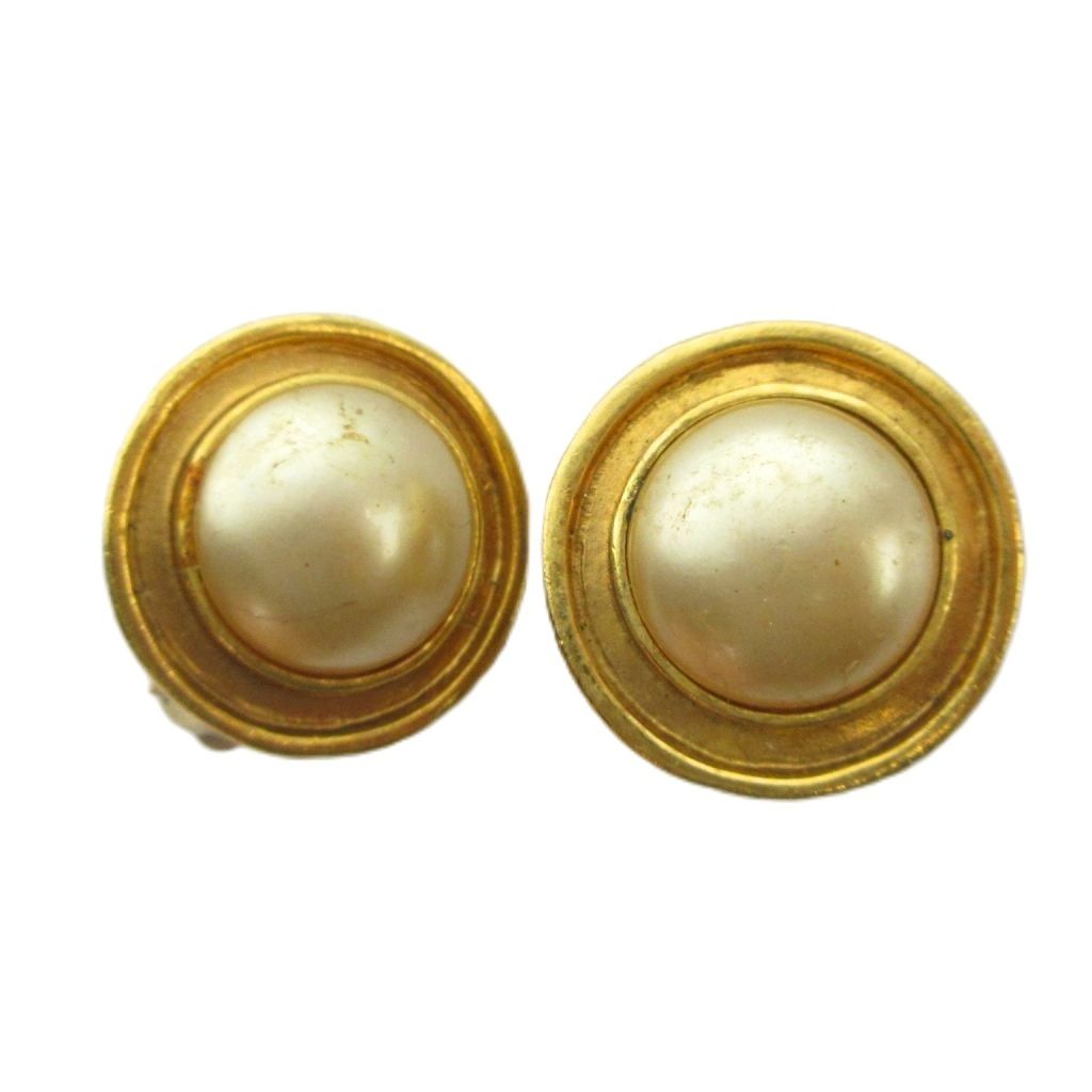 Chanel Vintage Earrings Clip on Faux Pearl Gold