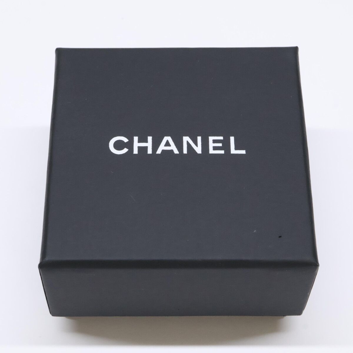 Chanel CC Logo Line Stone Imitation Pearl Earring — view 7