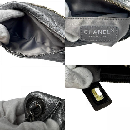 Chanel Waist Bag Silver Leather No 19 — view 8