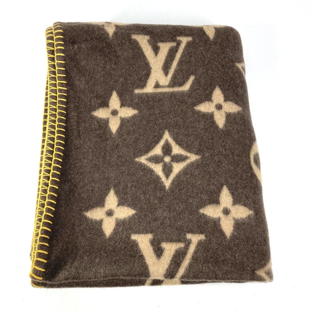 Louis Vuitton Rug Monogram Wool Angora Scarf