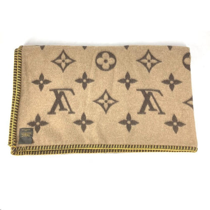 Louis Vuitton Rug Monogram Wool Angora Scarf — view 4