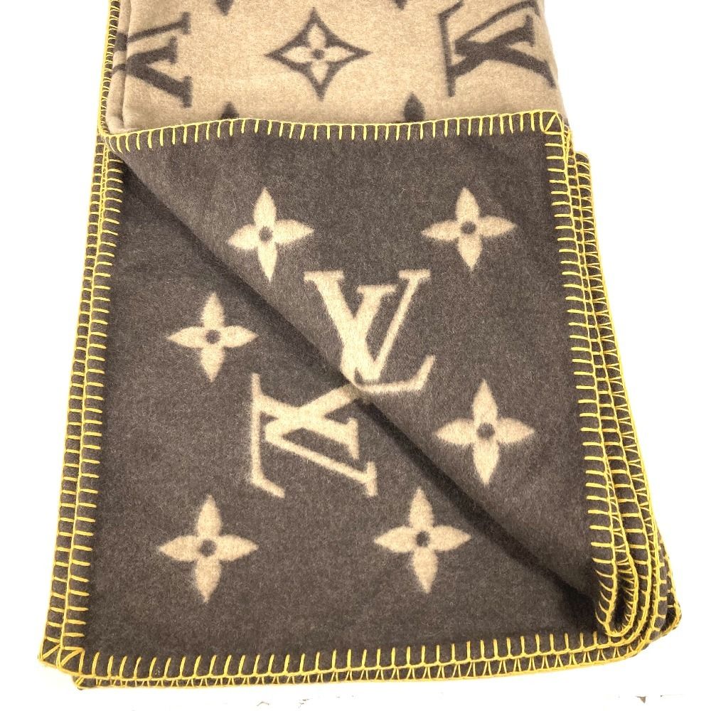 Louis Vuitton Rug Monogram Wool Angora Scarf — view 7