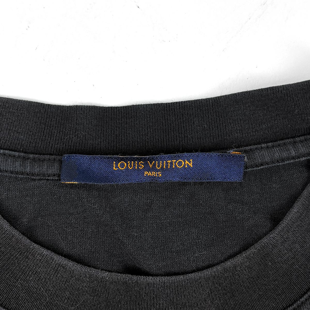 Louis Vuitton Smoked Printed T-Shirt Top Short Sleeve Cotton Black — view 6