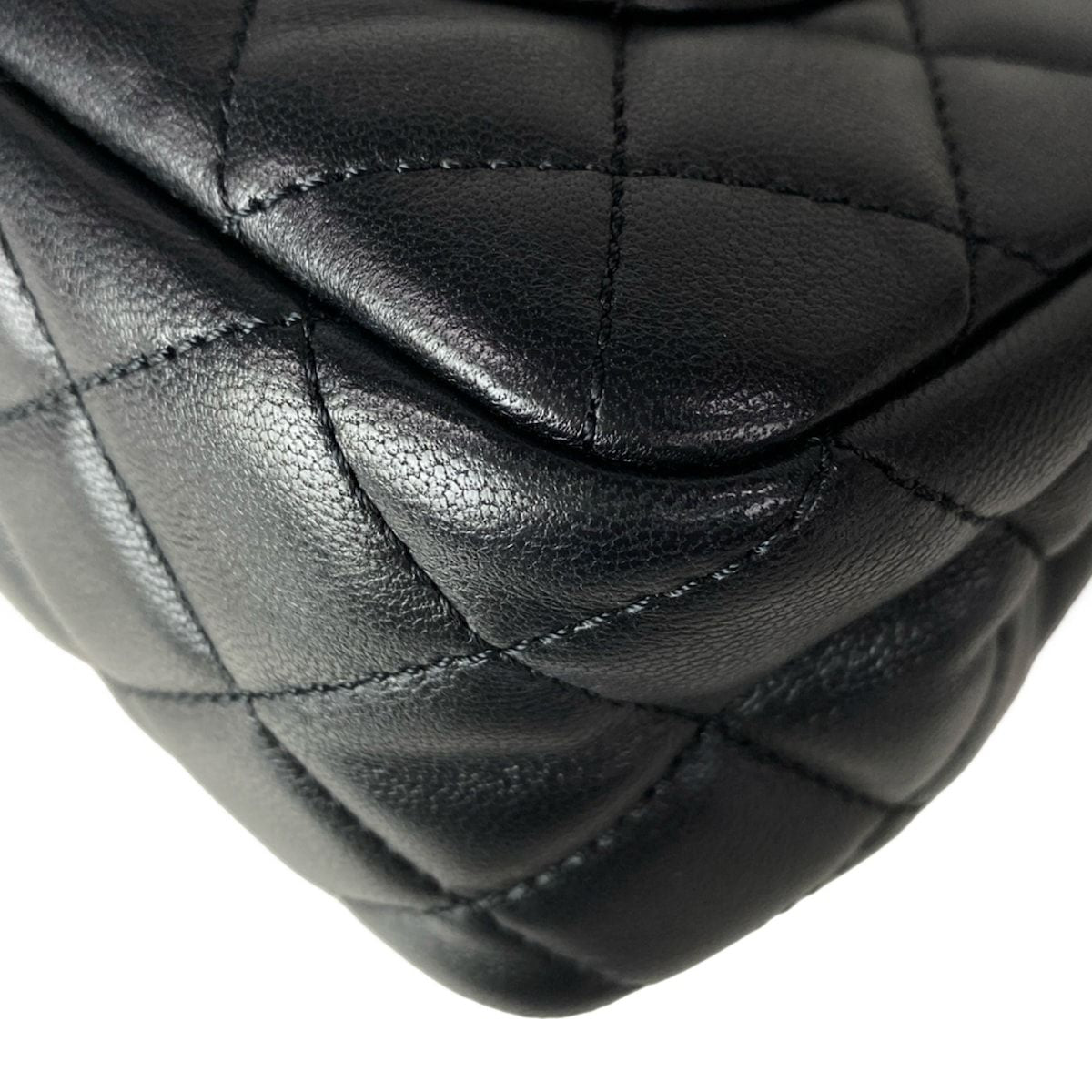 Chanel Shoulder Bag Mini Quilted Black Ruffle Lambskin — view 9
