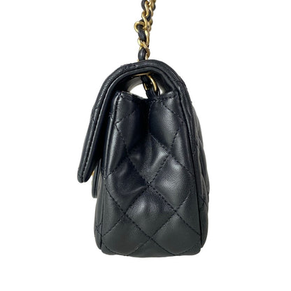 Chanel Shoulder Bag Mini Quilted Black Ruffle Lambskin — view 4