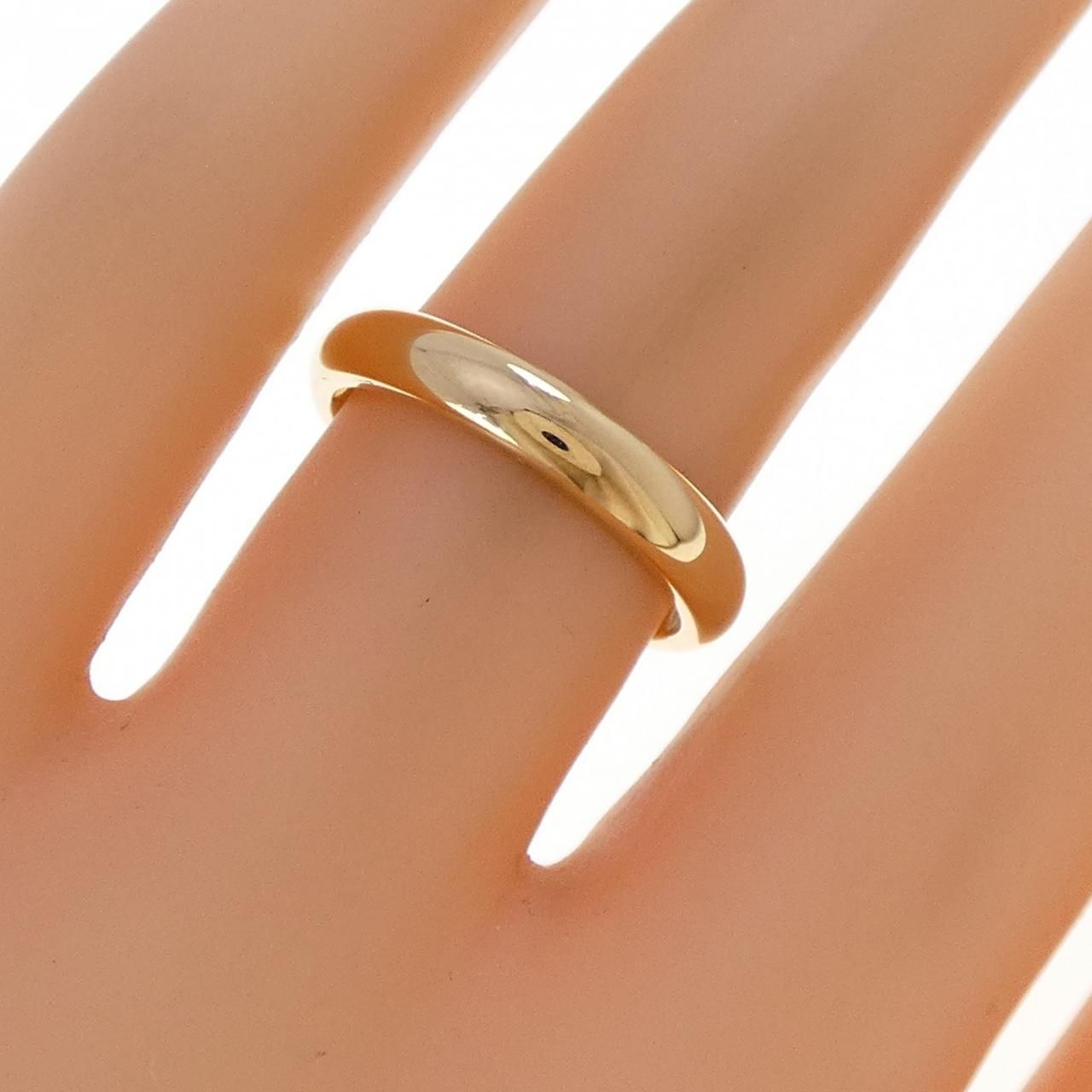Cartier Wedding Ring Gold — view 4