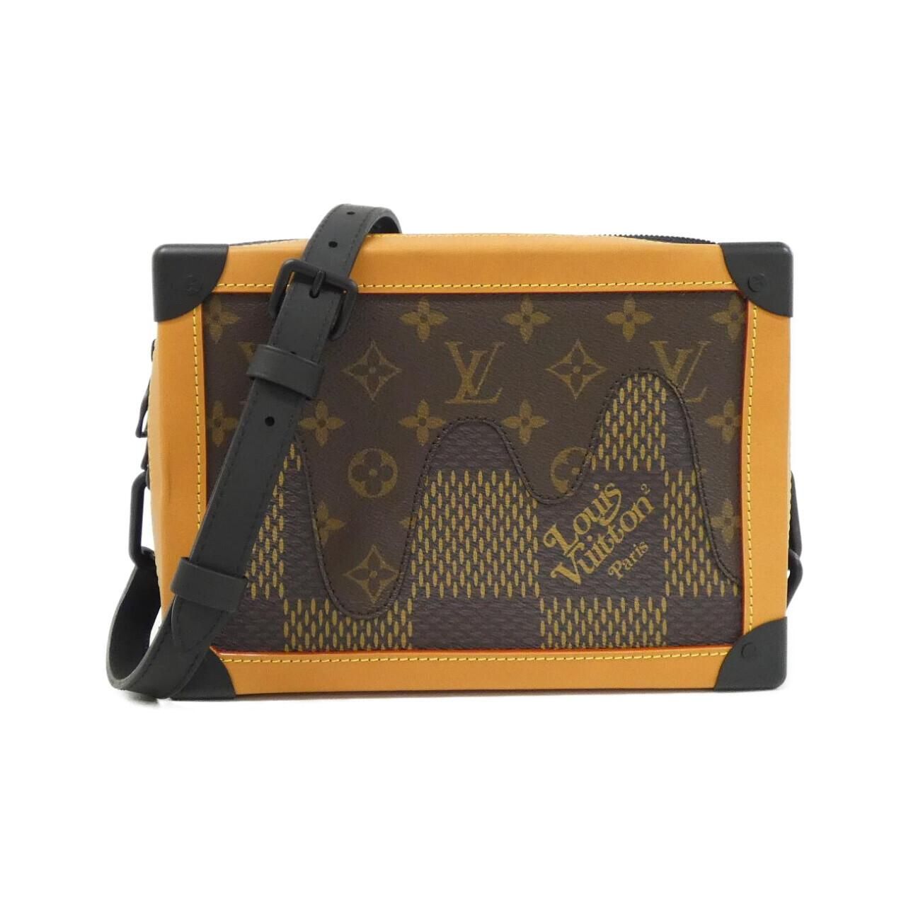 Louis Vuitton Damier Giant Soft Trunk