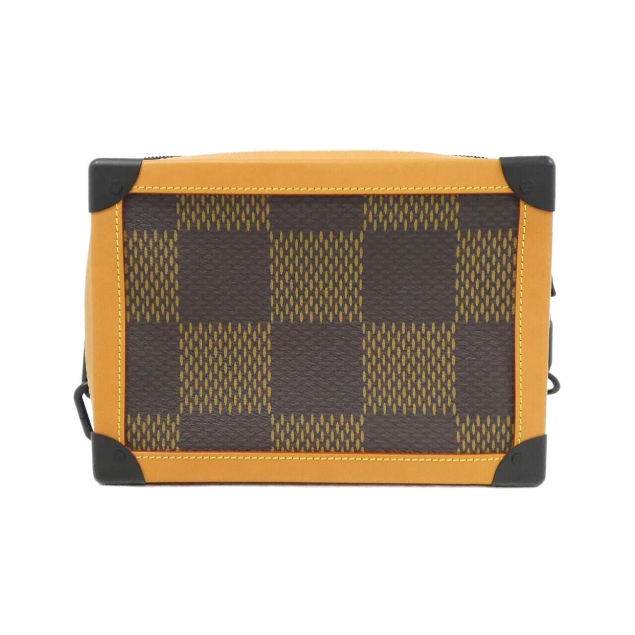 Louis Vuitton Damier Giant Soft Trunk — view 2