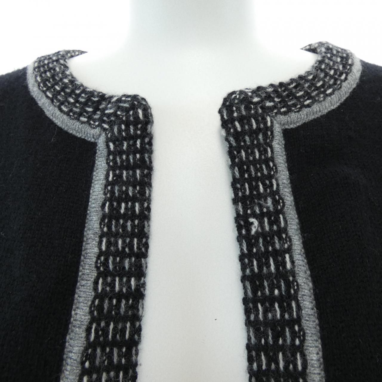 Chanel Cardigan Black — view 5
