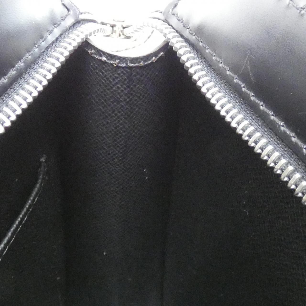Louis Vuitton Epi Pochette Homme Second Bag — view 7