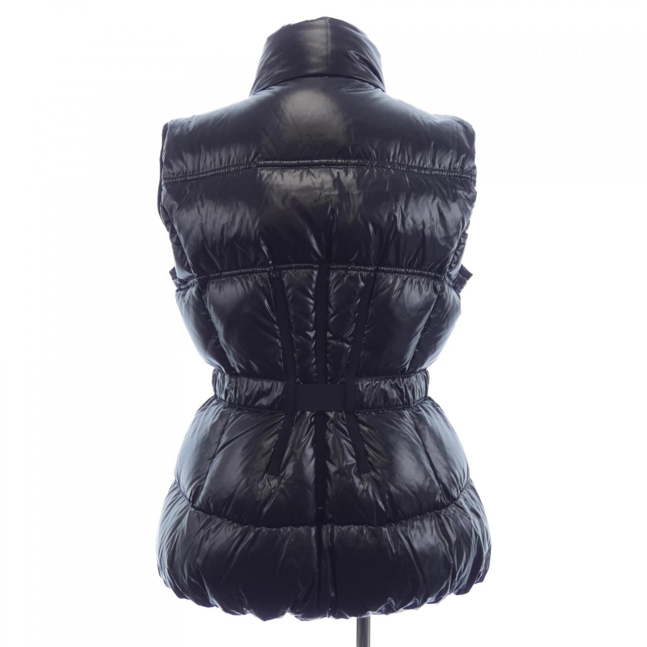 Moncler Aigrette Down Jacket Vest — view 2
