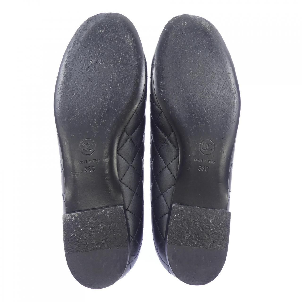 Chanel Ballerina Turnlock Flat Shoes — view 4