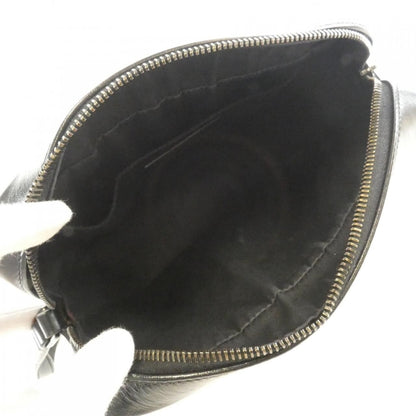 Saint Laurent Lou Shoulder Bag — view 7