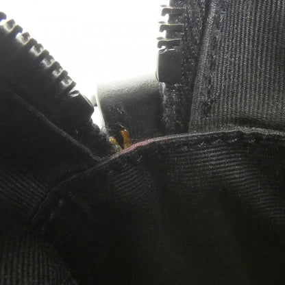 Saint Laurent Lou Shoulder Bag — view 8
