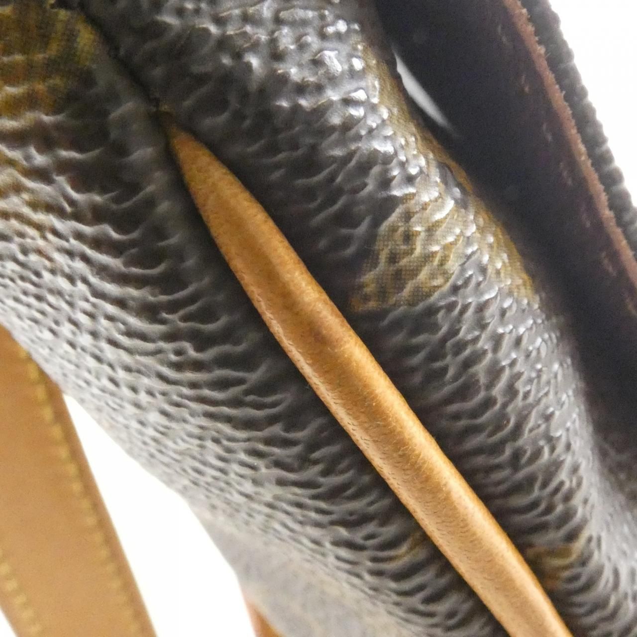 Louis Vuitton Monogram Musette Salsa Shoulder Bag — view 4