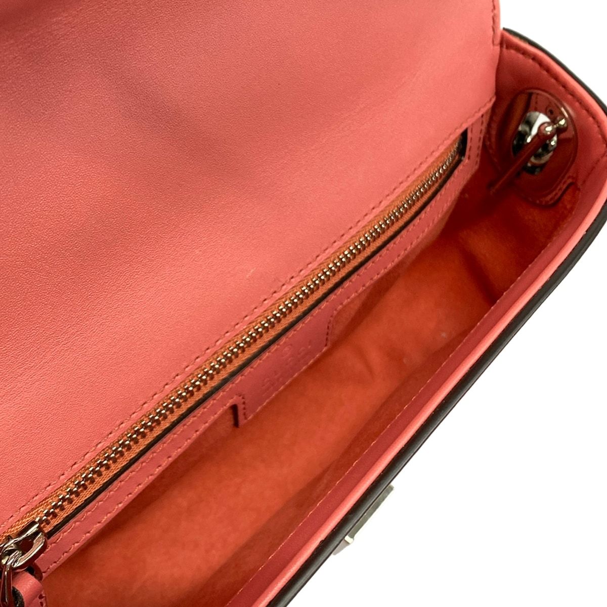 Gucci Shoulder Bag Petite GG Marmont Red Leather — view 7