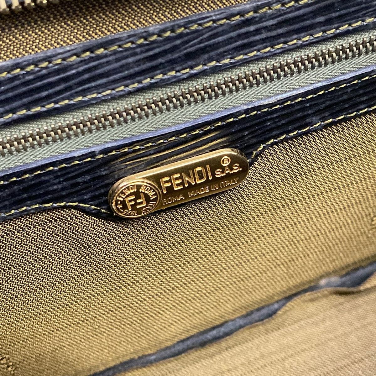 Fendi Handbag Zucca Pattern Black Brown Leather — view 9